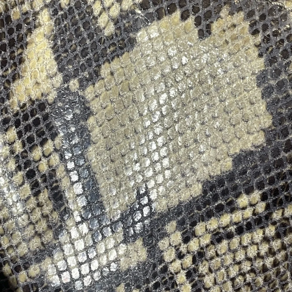 Michael Kors snakeskin print hobo satchel purse. Shoulder bag. Strap.pre-owned